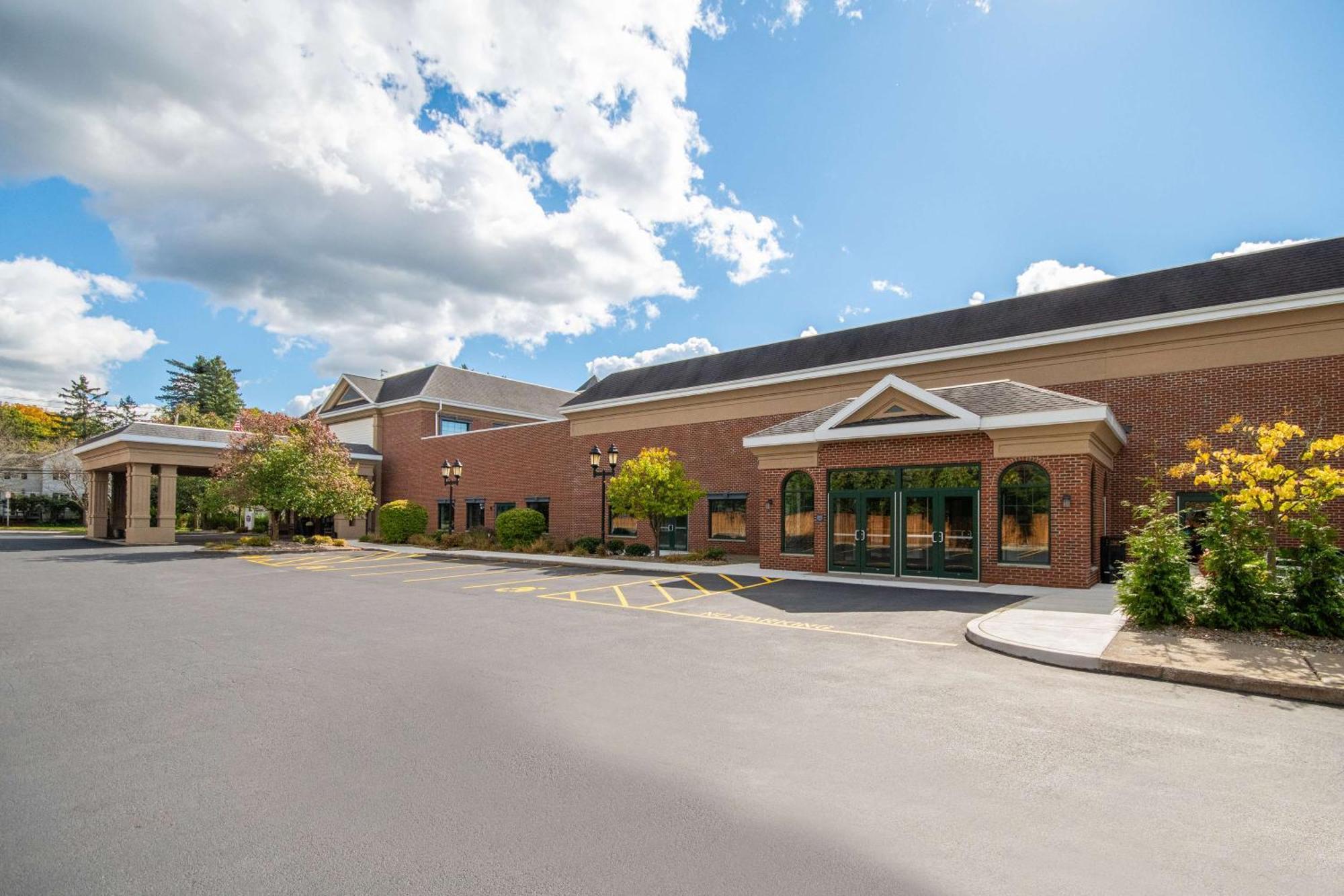 Hampton Inn East Aurora Luaran gambar